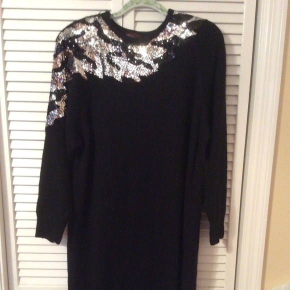 Raoul Dresses & Skirts - Vintage Sweater Dress